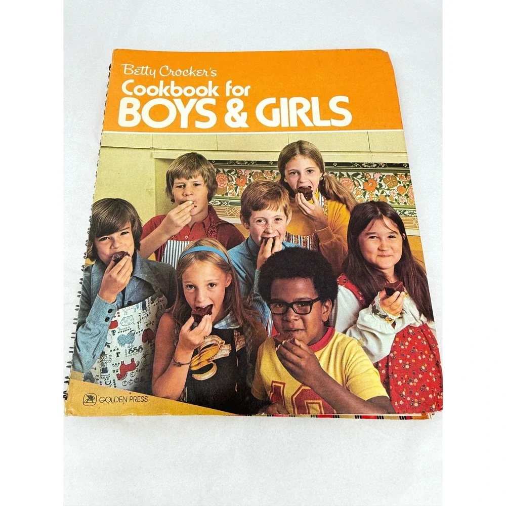 Betty Crocker Cookbook for Boys & Girls VTG 1976 Spiral Bound Recipes ACCEPTABLE